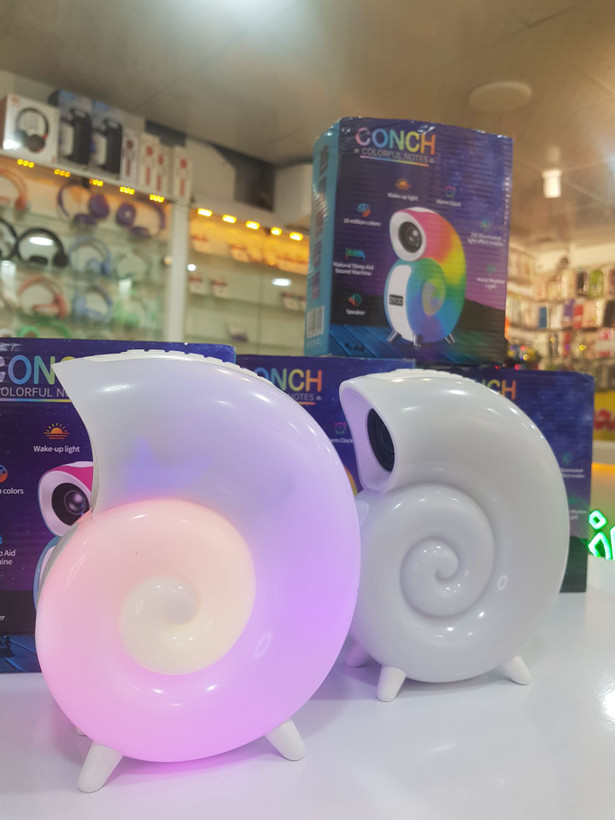 اسپیکر حلزونی چراغ خواب RGB برند CONCH مدل N63