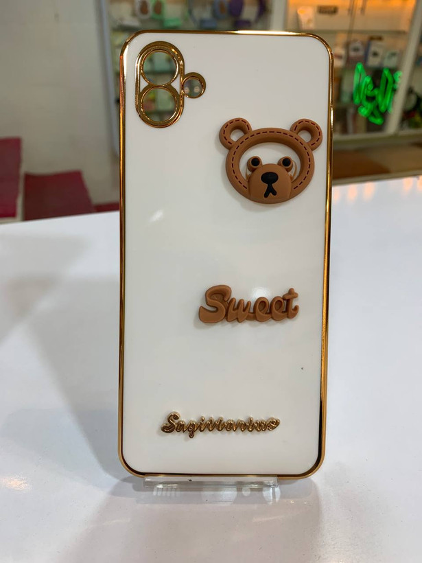 گارد دور طلایی مای کیس گوشی مدل “Sweet Bear” با طراحی بامزه و مقاوم برای گوشی A04
