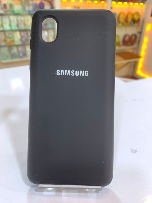 قاب گوشی سامسونگ A01core به رنگ مشکی