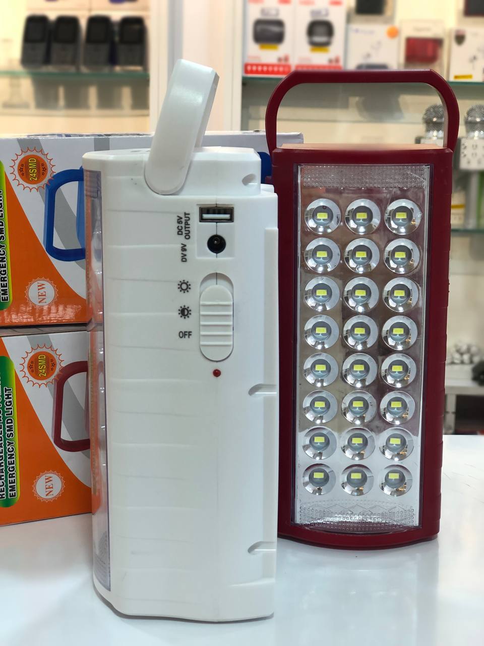 چراغ اضطراری HD DUE مدل HG-2608 رنگ سفید و قرمز با پاوربانک - فروشگاه مُجیتِل
