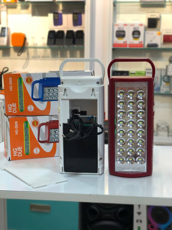 نمای نزدیک چراغ اضطراری HG-2608 سفید قرمز مجهز به پاوربانک - مُجیتِل