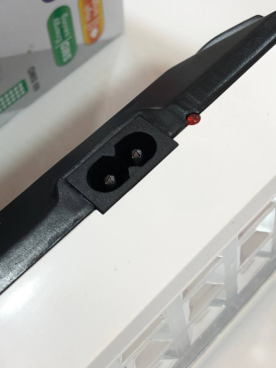 چراغ اضطراری قابل نصب به دیوار HD DUE مدل HG-720 با 60 چراغ SMD کممصرف - مُجیتِل