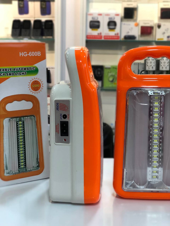 نمای کناری چراغ اضطراری HG-600B برند HD DUE مناسب خانه و سفر – مُجیتِل