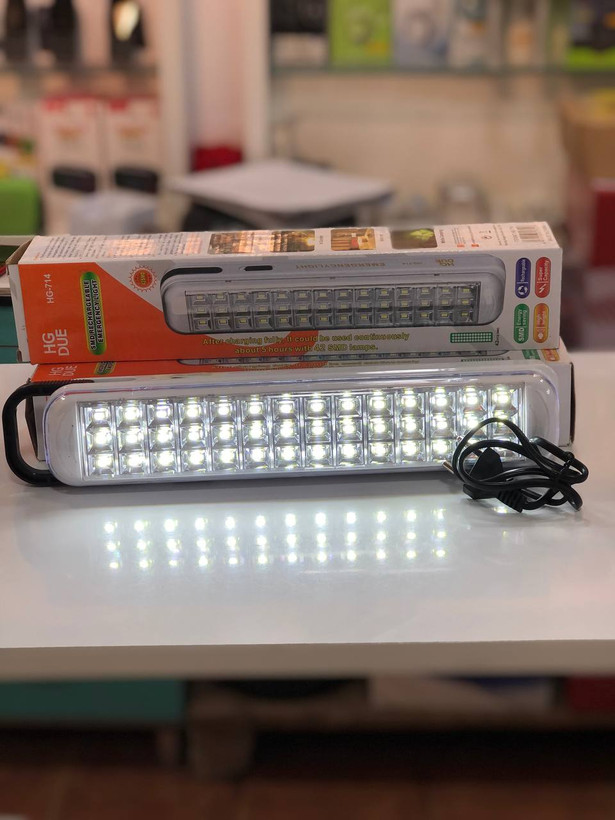 چراغ اضطراری HG-714 با ۳۰ چراغ LED و دستگیره برای آویز کردن در کمپ و سفر