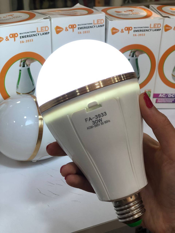 لامپ OKGO FA-3933 در محیط کمپینگ و فضای باز، روشنایی قابل اعتماد