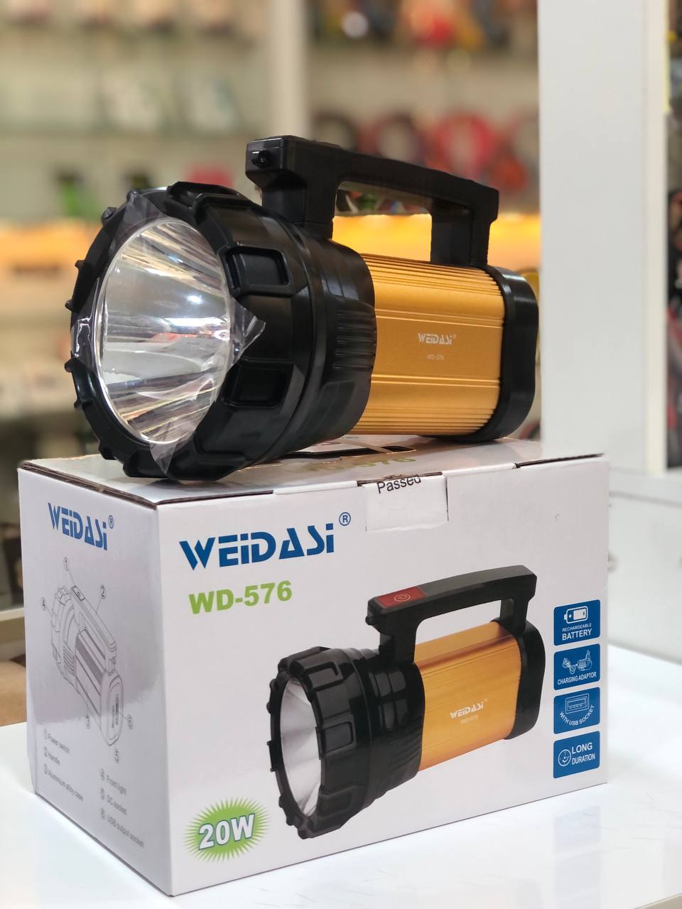 نورافکن WW-576 از WEIDASI با باتری 7000 میلی‌آمپر