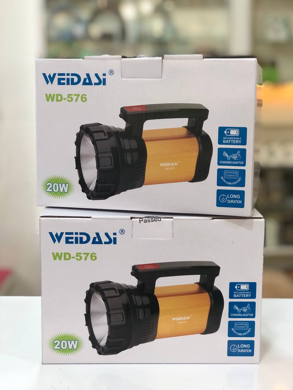 نورافکن دستی WEIDASI WW-576 با قابلیت پاوربانک و لامپ LED 20 وات