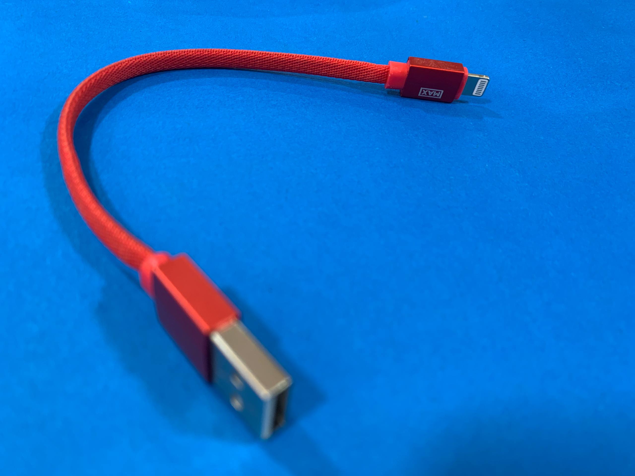 Durable braided Lightning power bank cable