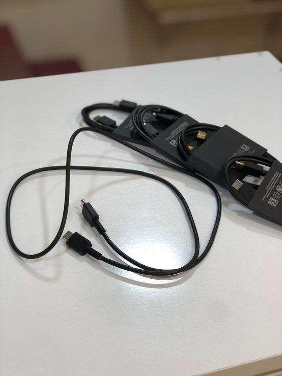 کابل Type-C به Type-C با روکش مقاوم برای شارژ سریع و انتقال اطلاعات