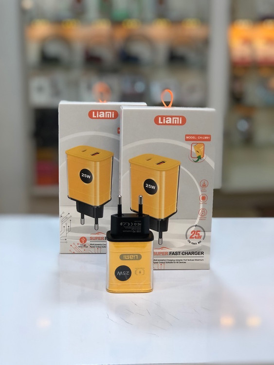 شارژر دیواری لیامی CH-LM91 سوپر فست 25 وات با خروجی USB و Type-C