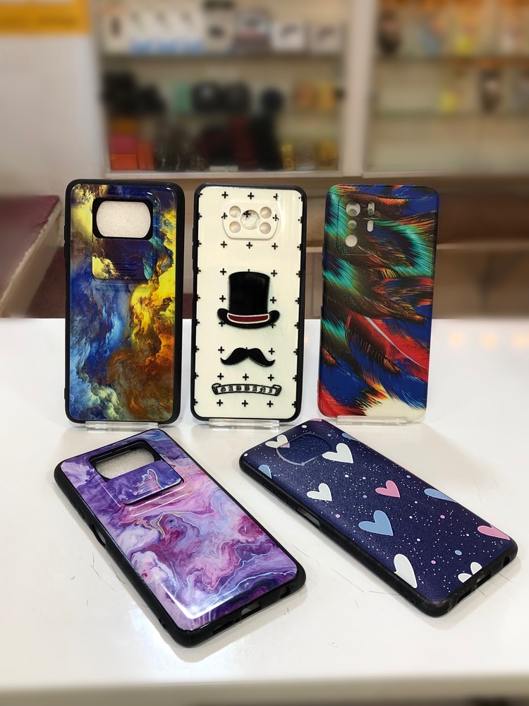 گارد پوکو X3 طرح گرافیکی رنگارنگ با محافظ دوربین